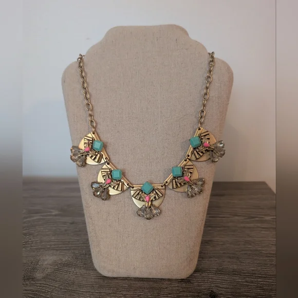 3 For $12 Clearance Stella & Dot Chunky Rhinestone Gold Necklace - Picture 1 of 3